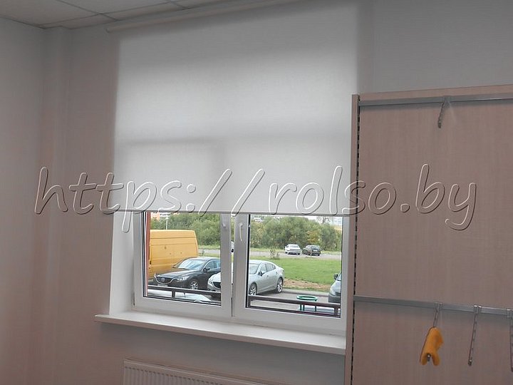 Свободносвисающие рольшторы